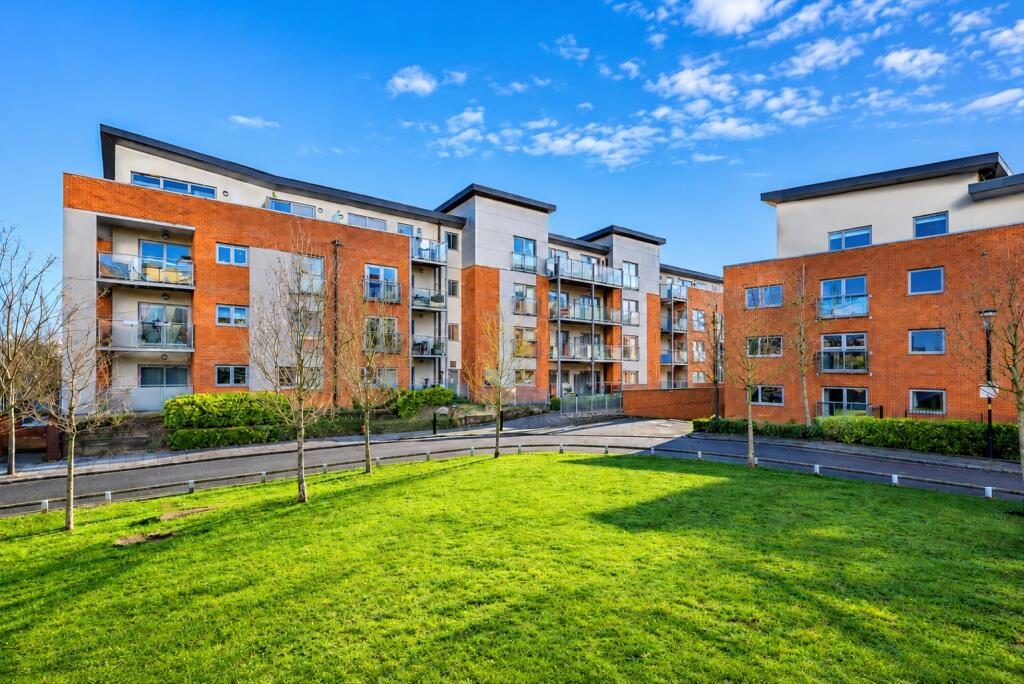 Property main image