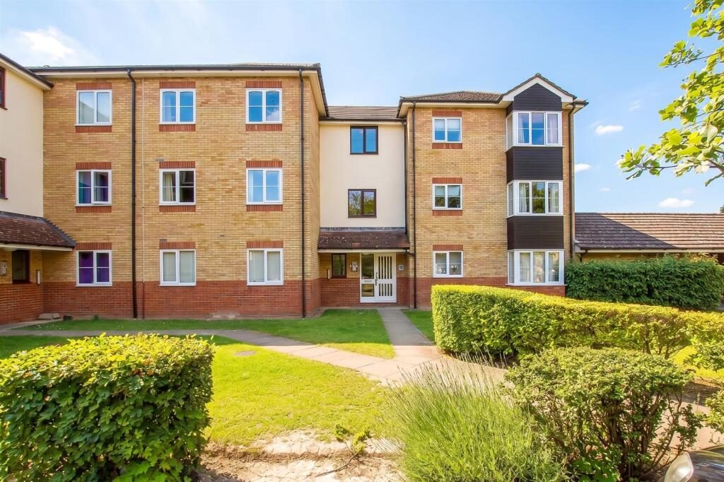 Property main image