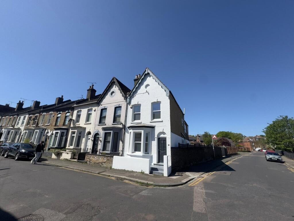 Terraced House