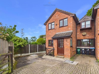 Property on Hoole Lane, CH2 3DF