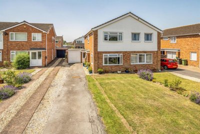 Property on Alston Close, TA1 4LR