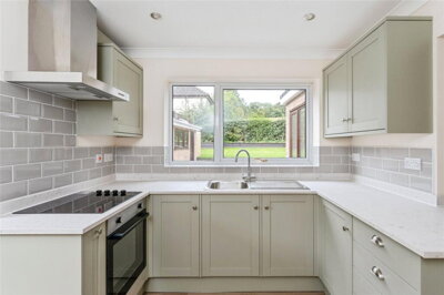 Property on Ffordd Y Pentre, CH7 4EL