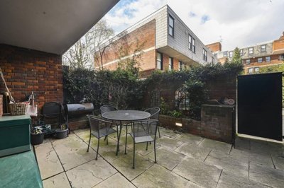 Maisonette