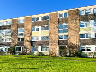 Property on Trafalgar Drive, KT12 1NZ