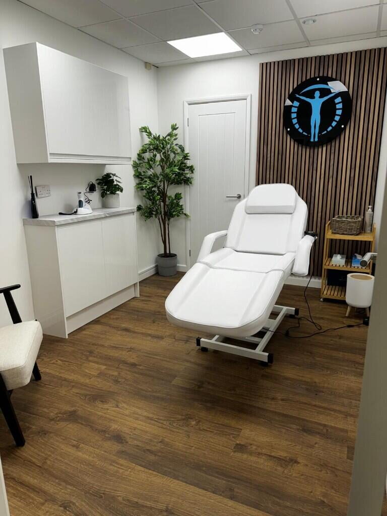 Hairdresser / Barber Shop