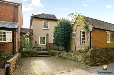 Property on Snowdenham Lane, GU5 0AS