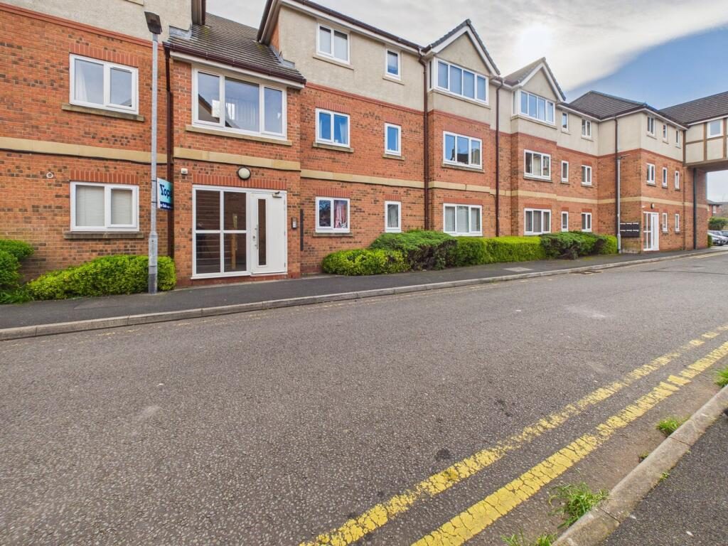Property main image