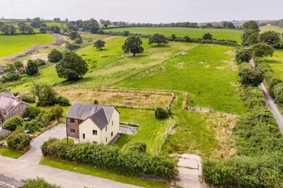 Property on SA34 0ER