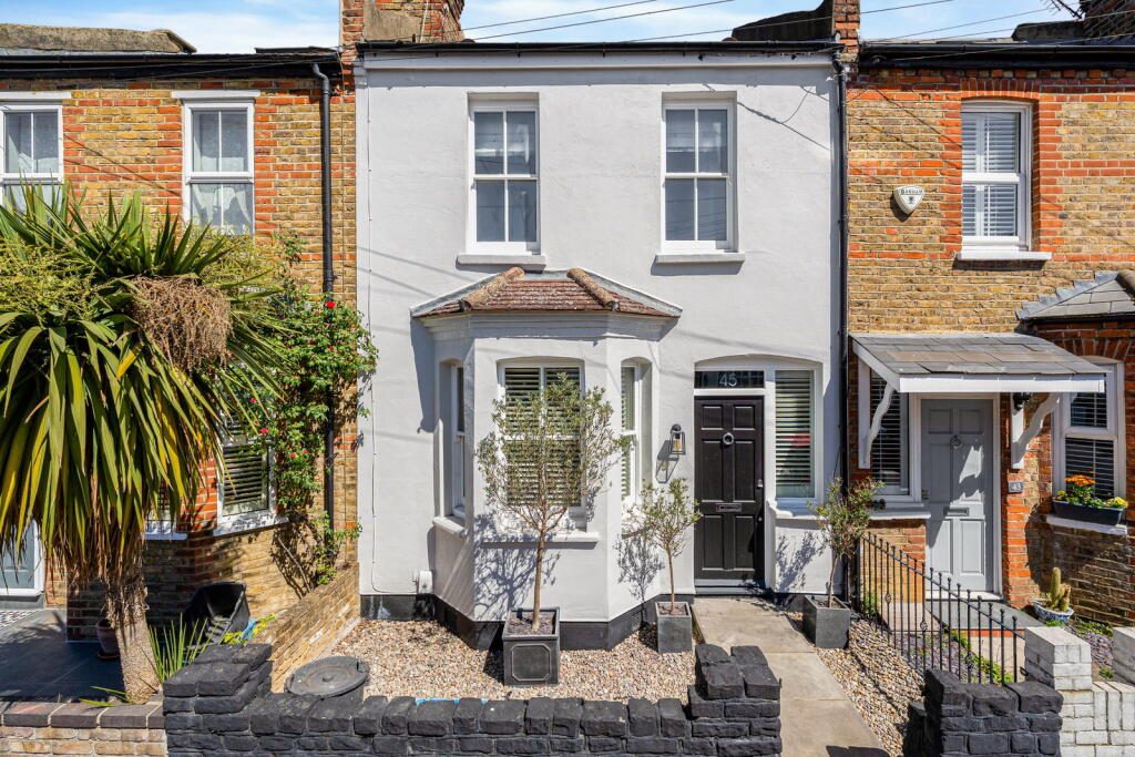 Property main image
