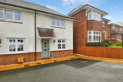 Property on Silverdale Grove, B77 4QN