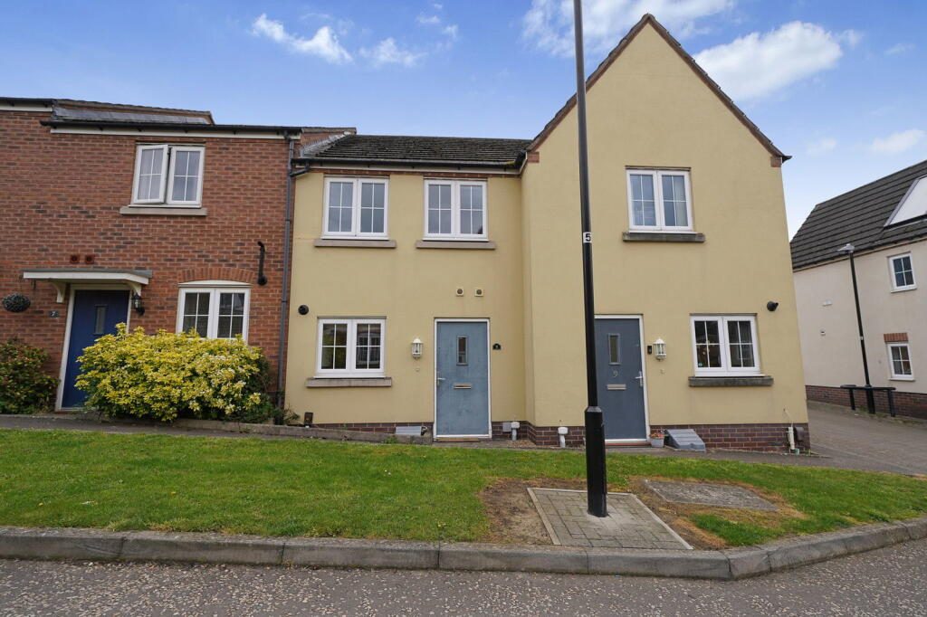 Property main image