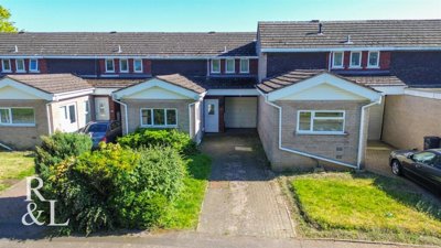 Property on Bloomfield Way, B79 8LS