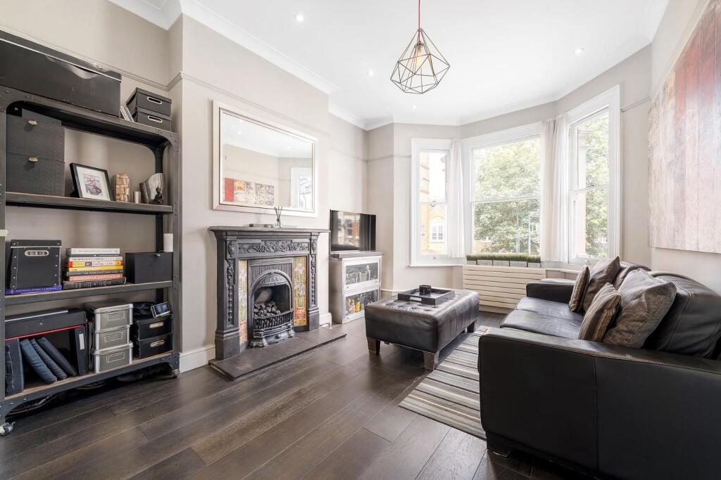 Property main image