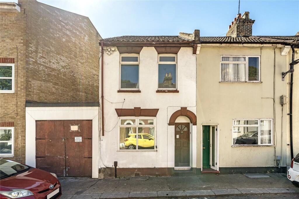 Terraced House