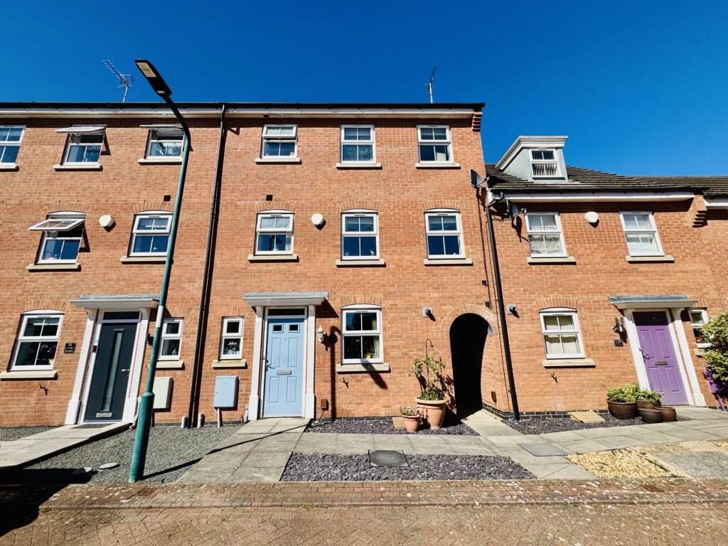 Terraced House