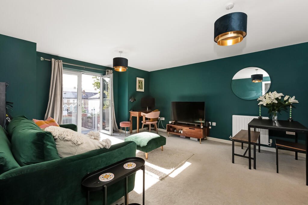 Property main image