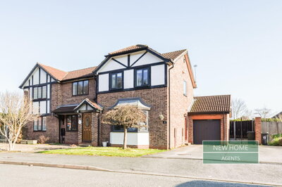 Property on The Elms, NG4 2GW