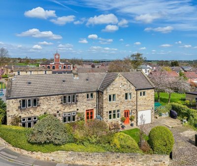 Property on Vicar Lane, WF5 0BE