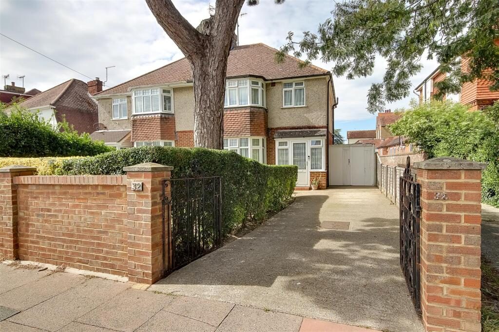 Property main image