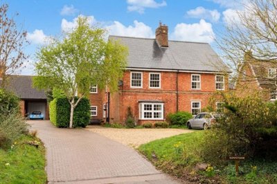 Property on Ickleton Road, OX12 9JA