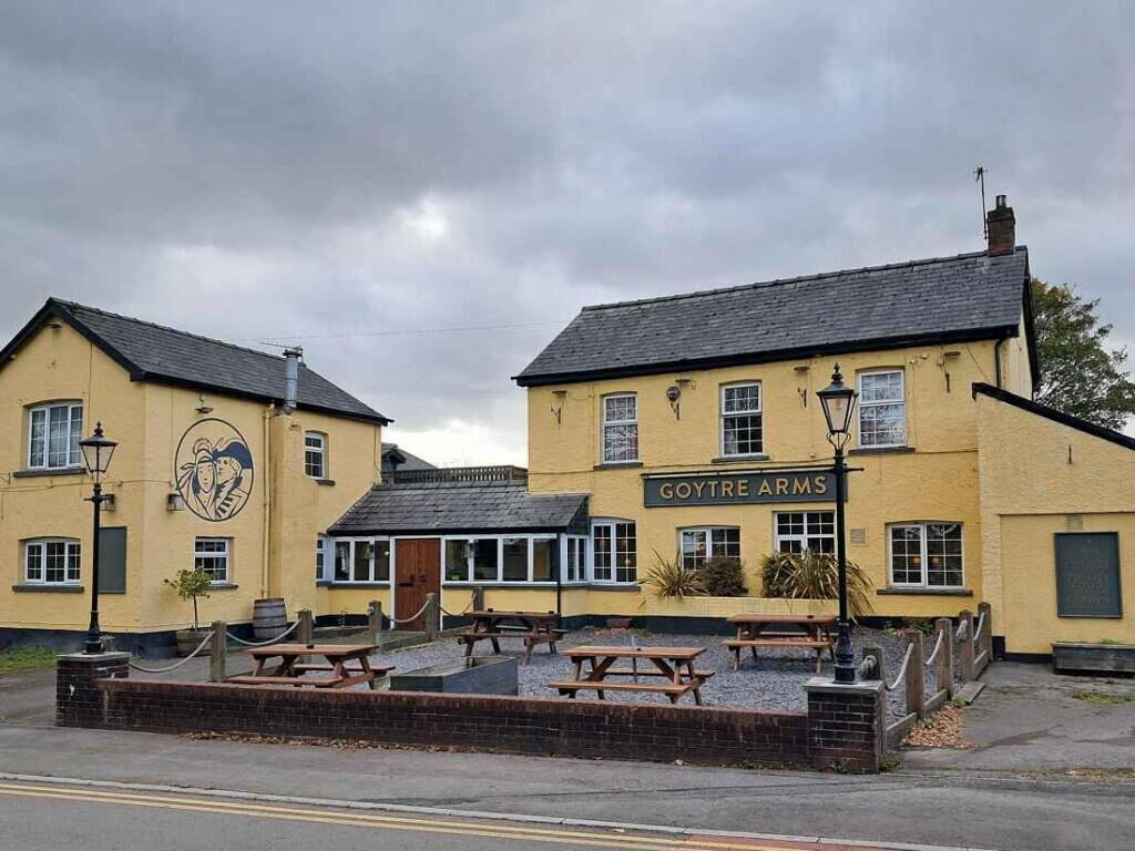 Pub