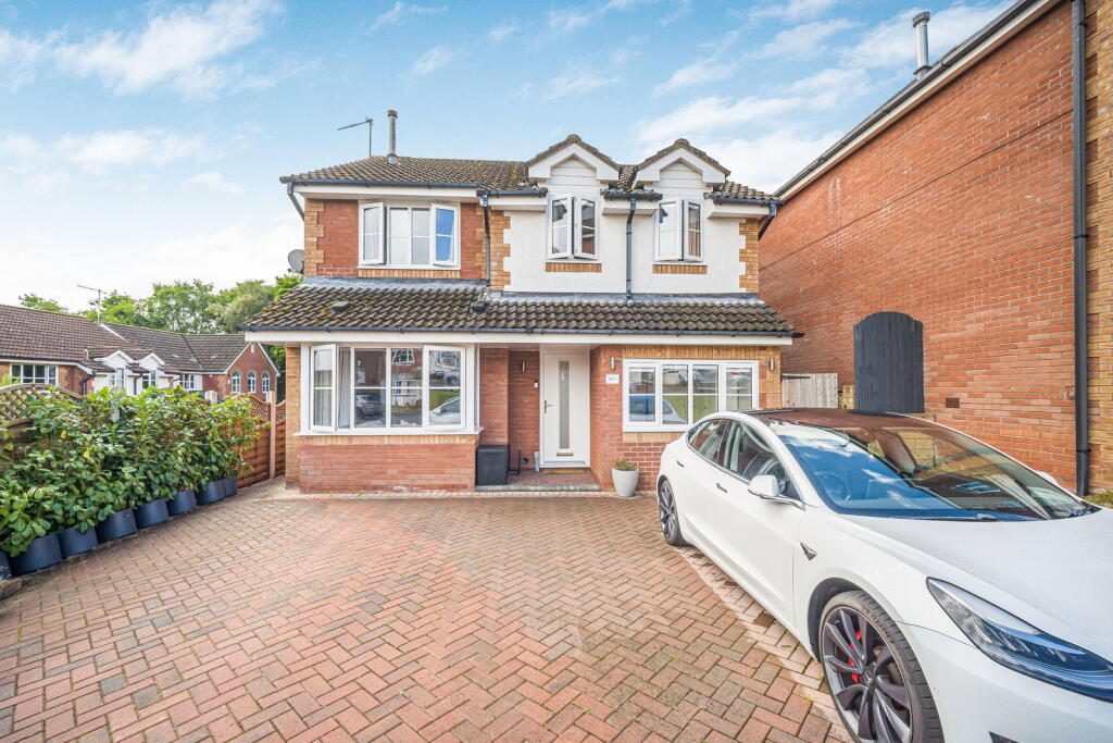 Property main image