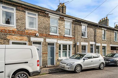 Property on Cockburn Street, CB1 3NB