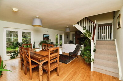 Property on SA62 5LL