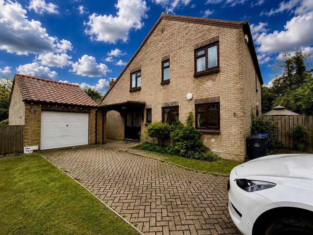 Property main image