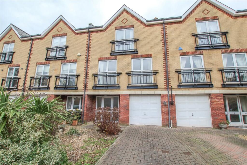 Terraced House