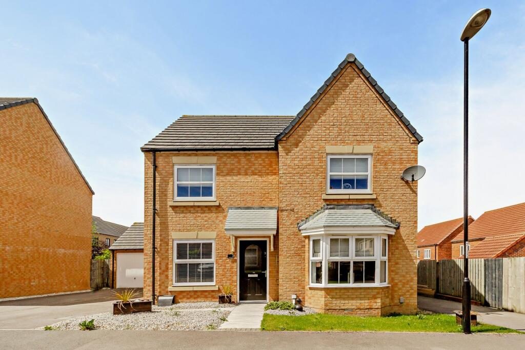 Property main image