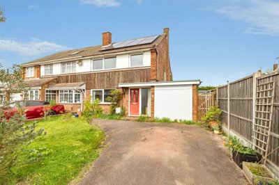 Property on Farm Way, WD23 3ST