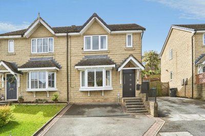 Property on Steadings Way, BD22 6SD