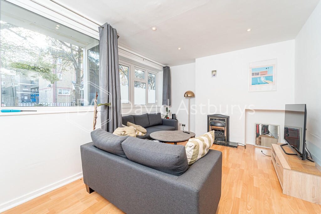 Ground Maisonette