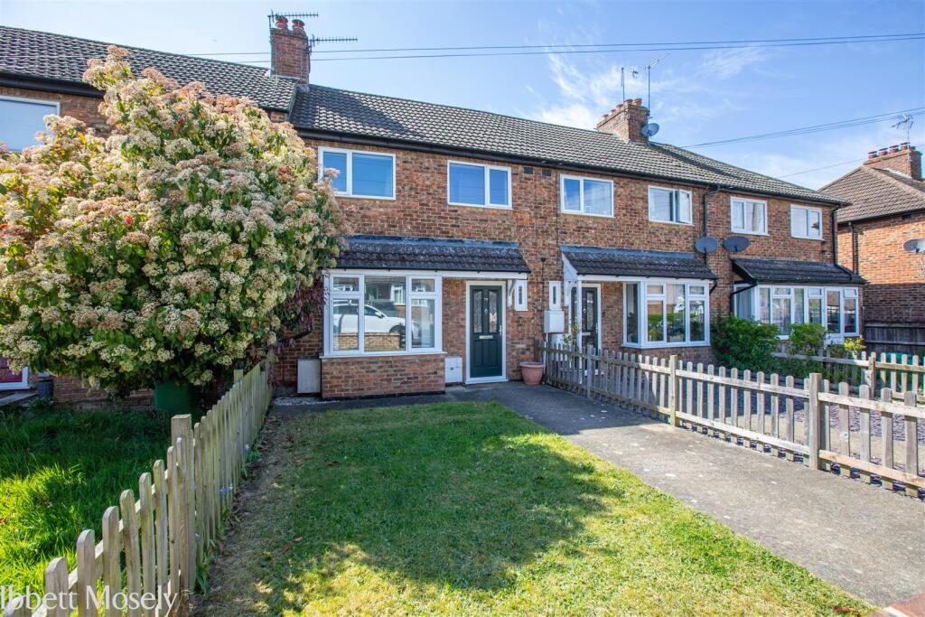 Property main image