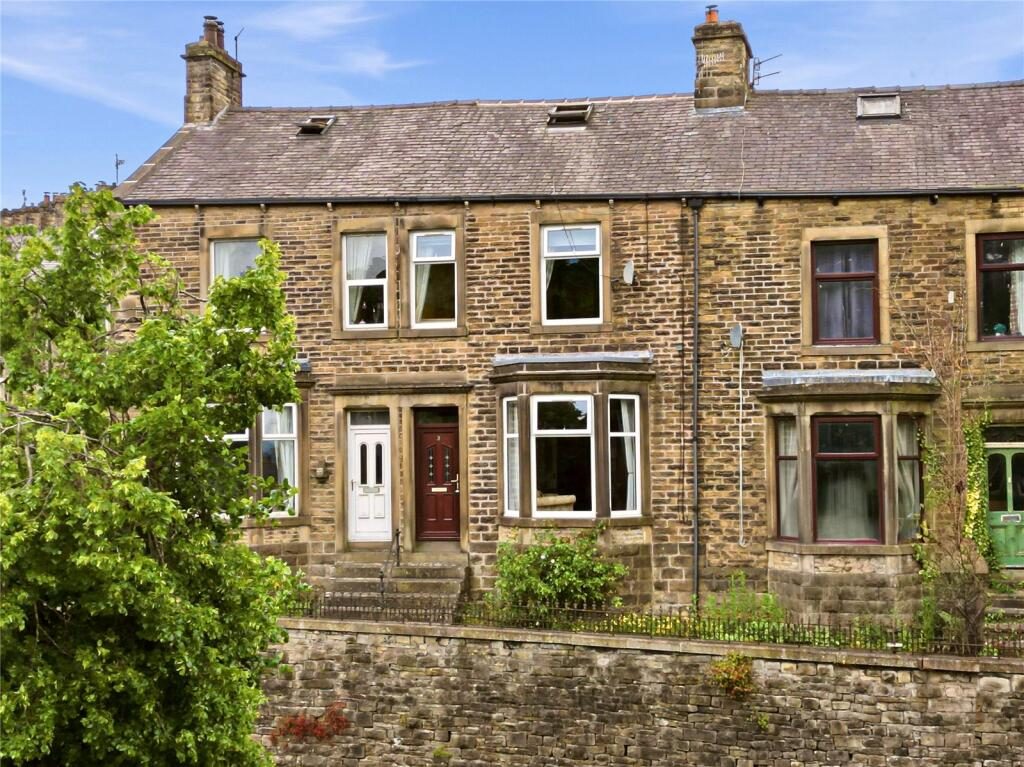 Terraced House