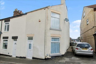 Property on Chewton Street, NG16 3JN