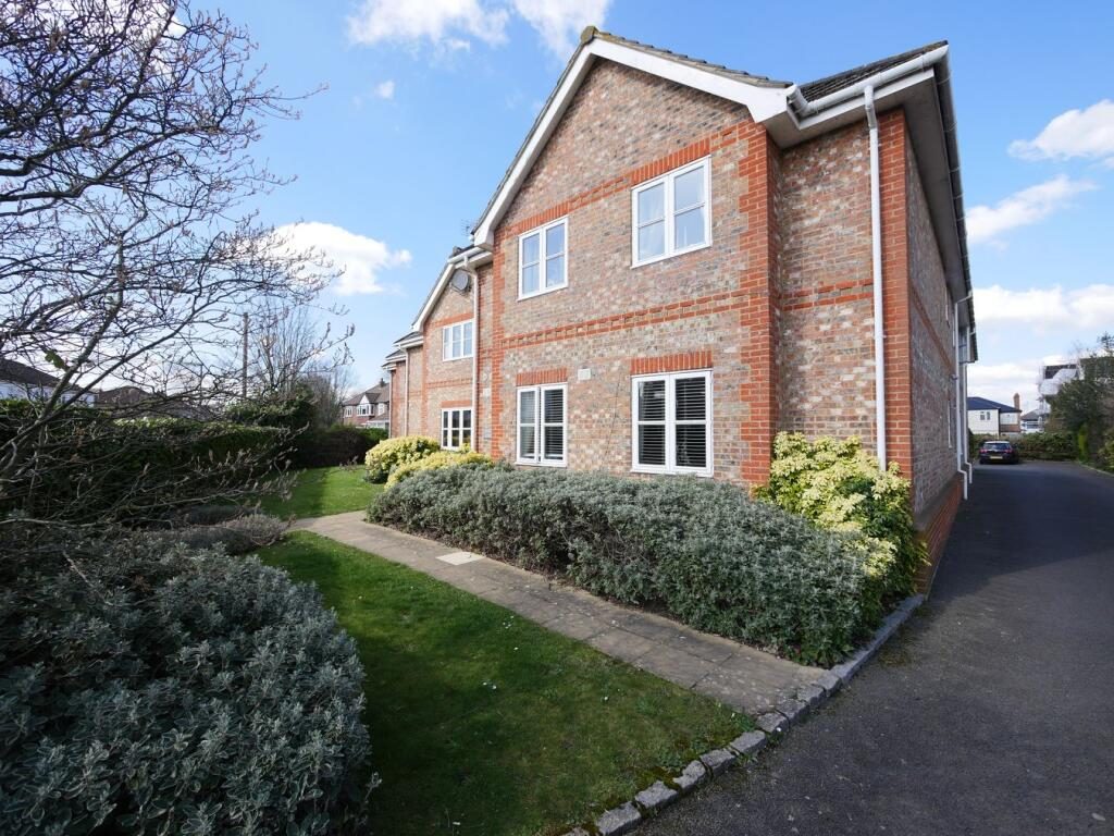 Property main image