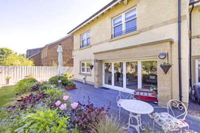 Property on EH21 7TW