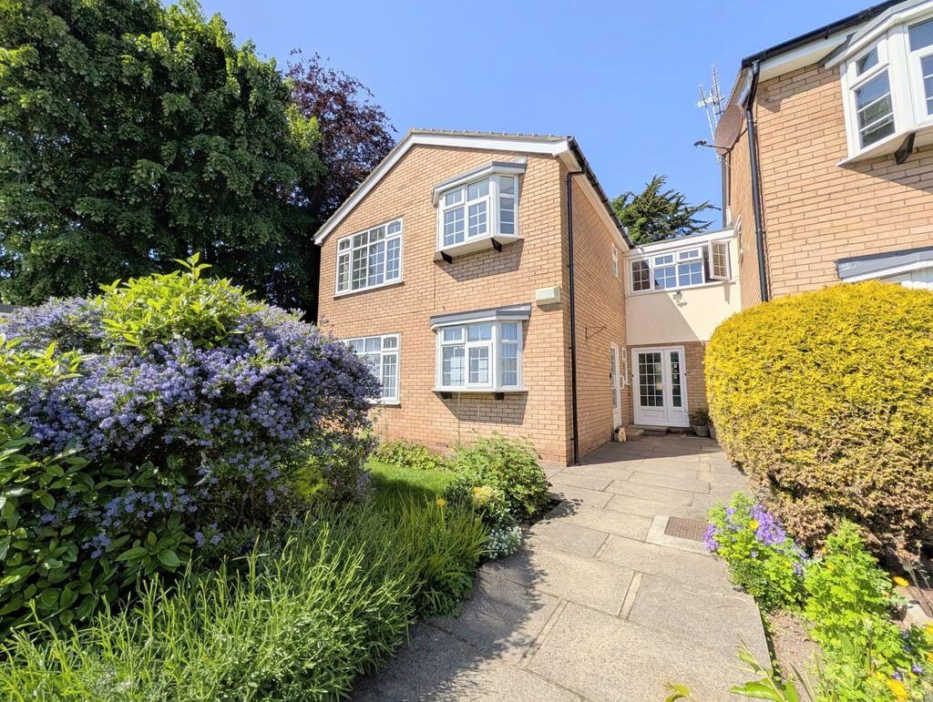 Property main image