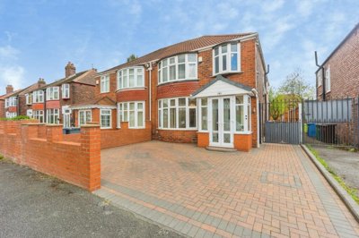 Property on Brantingham Road, M21 0TT