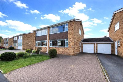 Property on Tereslake Green, BS10 6LT