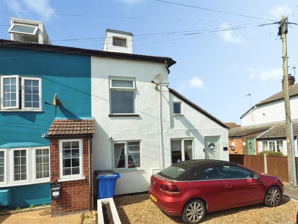 Terraced House