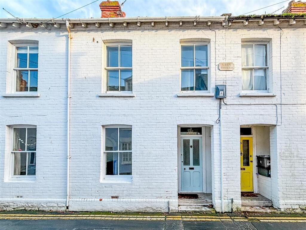 Terraced House