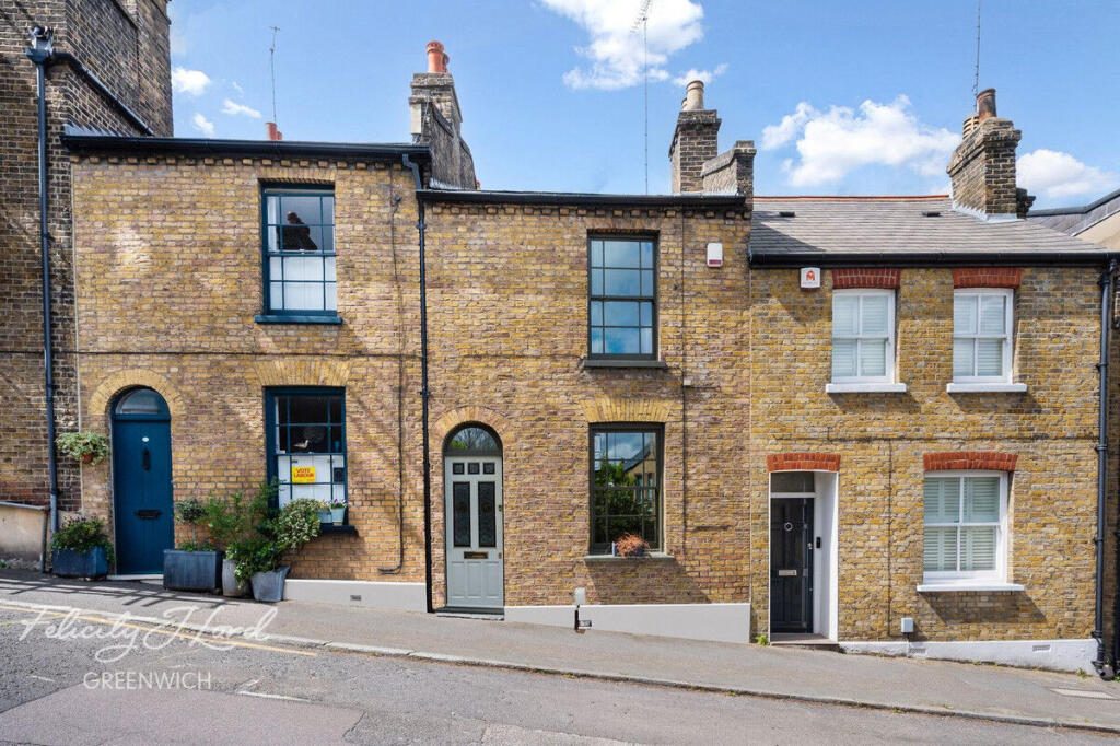 Terraced House