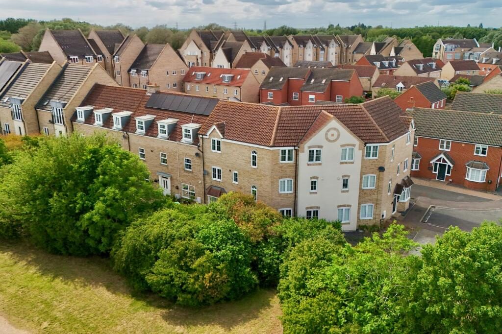 Property main image