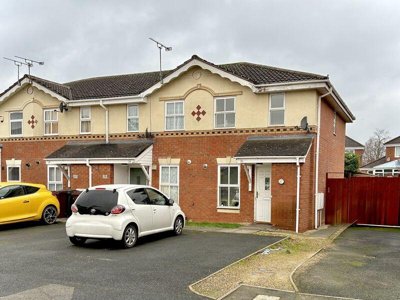 Property on Harlyn Close, WV14 8GZ