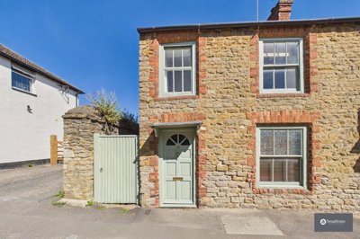 Property on Manor Road, NN13 6AJ