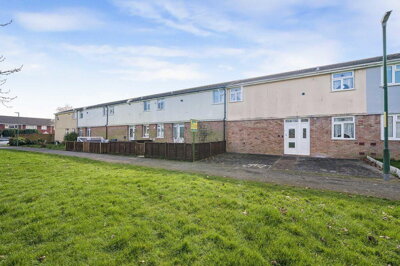 Property on Hanbury Walk, DA5 2JJ