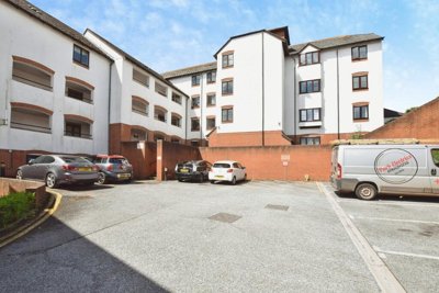 Property on Church Street, EX2 5EJ